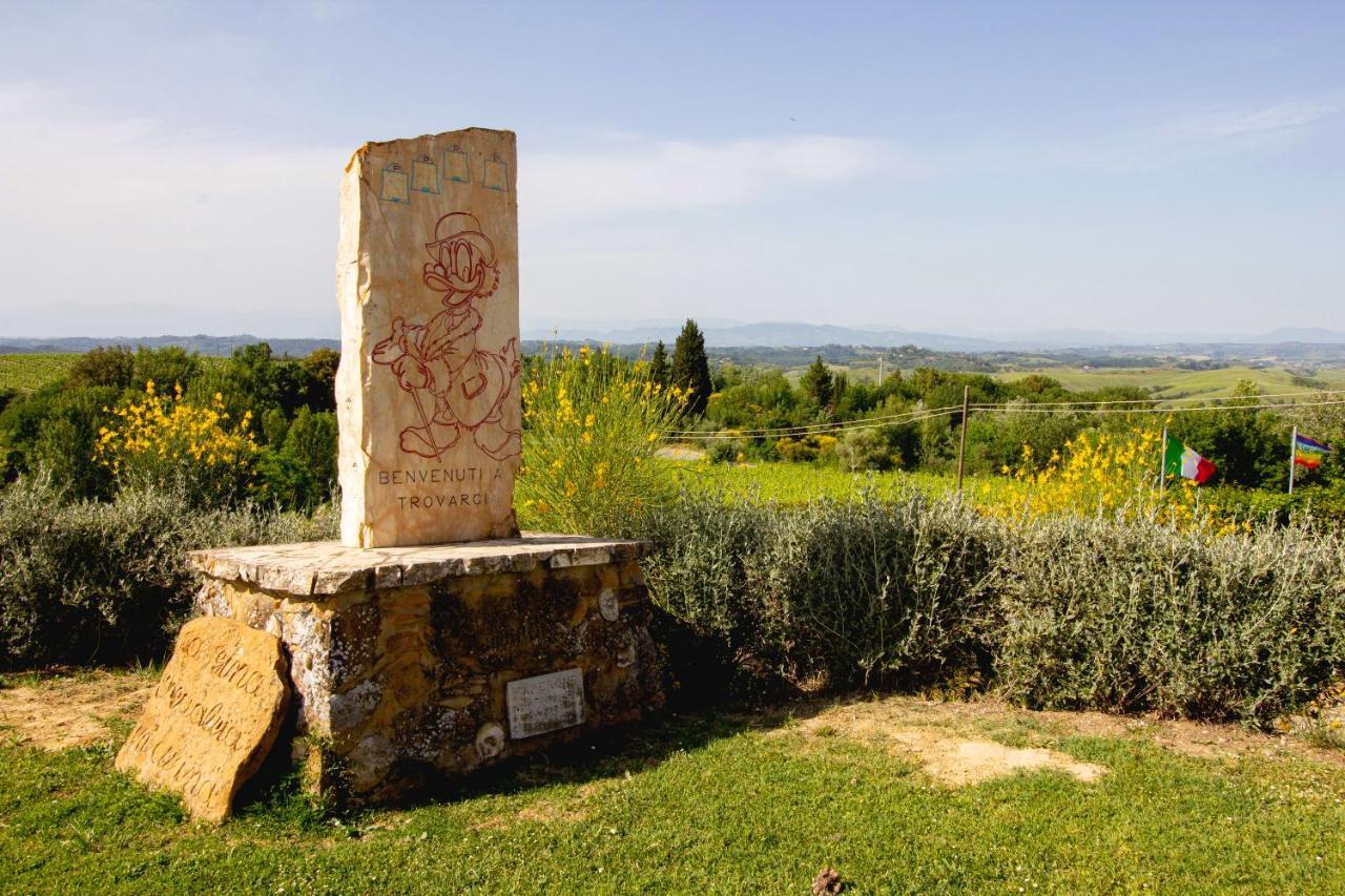 Agriturismo Poggio Pistolese Монтайоне Экстерьер фото