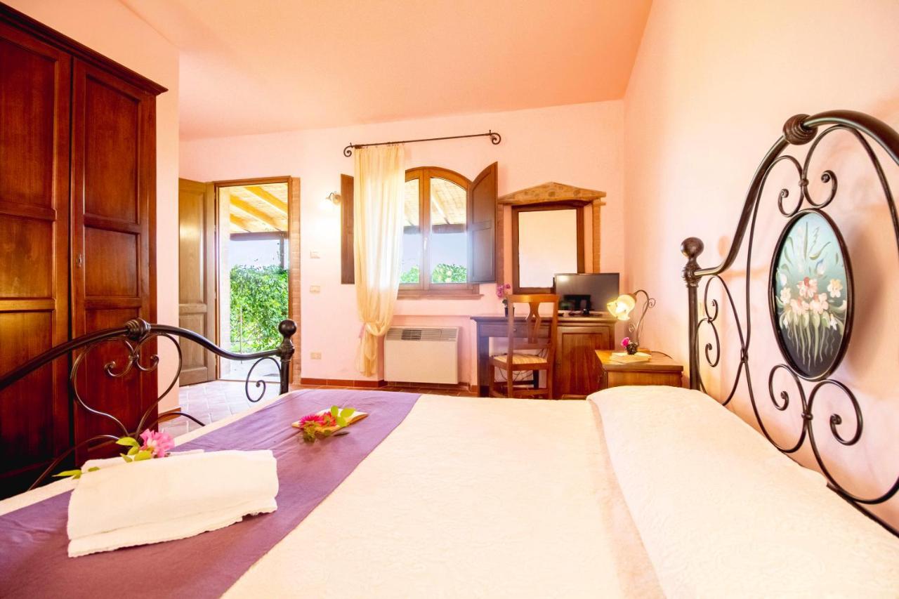 Agriturismo Poggio Pistolese Монтайоне Экстерьер фото